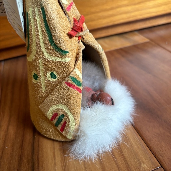 Vintage First Nations Canadian art- Teepee and baby - Picture 5 of 12